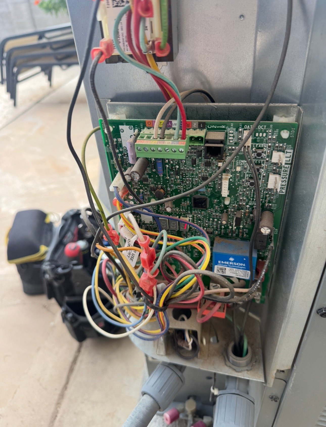 Condenser control board for commercial HVAC system in Tucson, AZ