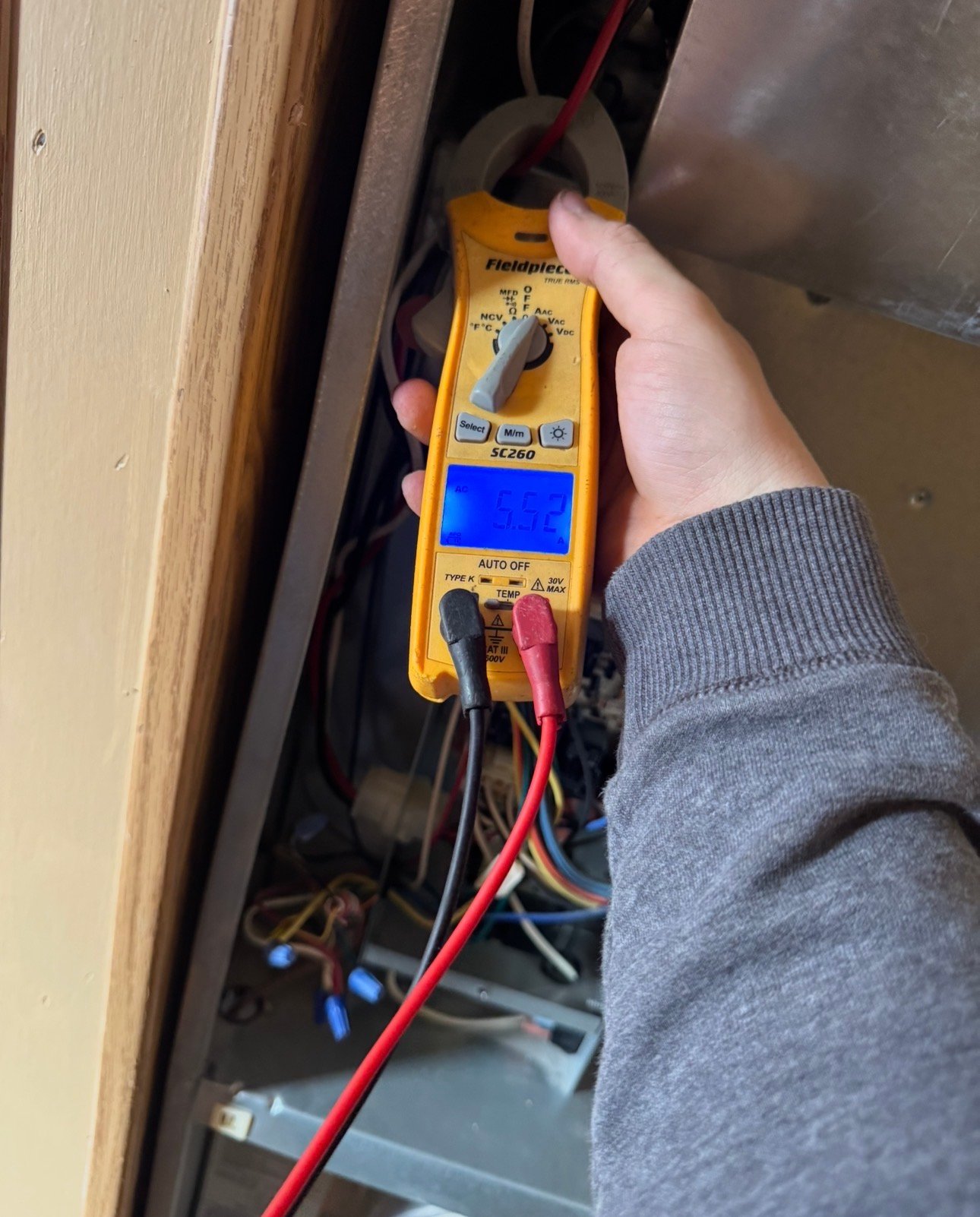 Home HVAC Maintenance Checklist – AC unit inspection